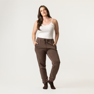Full body view of model wearing organic cotton classic sweatpant in chocolate.