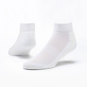 White organic cotton ankle sport socks.